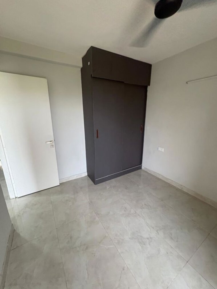 Room, signature-global-city 3 Bedroom 1250 Sq.Ft. Apartment In Sector 37d Gurgaon 10580004