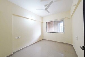 Room in 1 BHK Apartment at Sai Park, Loni Kalbhor – for Sale