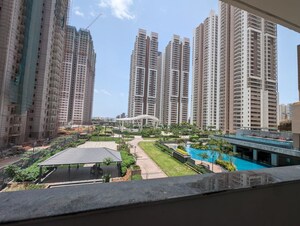 3 BHK Apartment For Sale in Rajapushpa Provincia, Narsingi