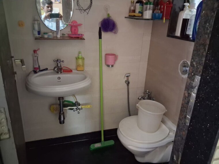 Bathroom, midcity-the-chakravarti-ashok-chsl 2 Bedroom 1150 Sq.Ft. Apartment In Andheri East Mumbai 10580043