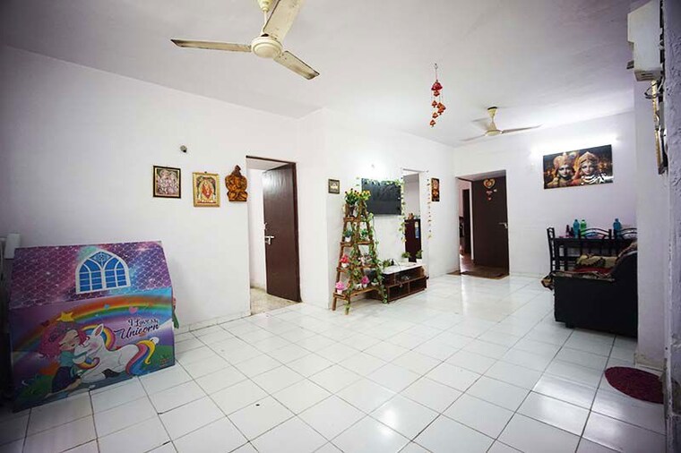 Living Room, bopal 3 Bedroom 150 Sq.Yd. Apartment In Bopal Ahmedabad 10580064