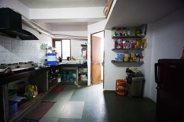 Living Room, bopal 3 Bedroom 150 Sq.Yd. Apartment In Bopal Ahmedabad 10580064