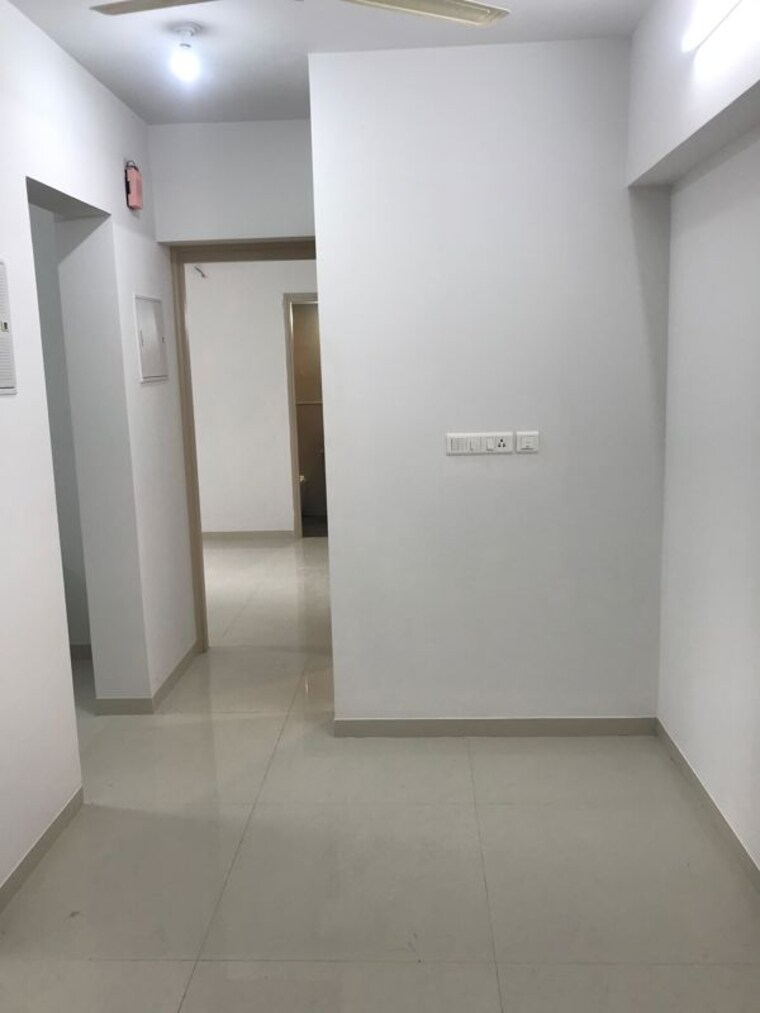 Room, lodha-upper-thane-greenville-a-to-i 1.5 Bedroom 530 Sq.Ft. Apartment In Anjur Thane 10580048