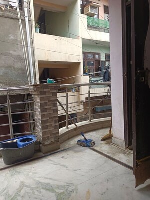 1 RK Builder Floor – Exterior View View at Aashiyana Homes, Gaur City 1 - for Rent