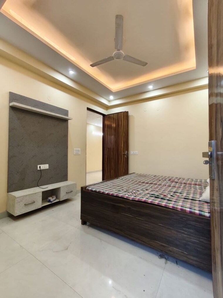 Room, patel nagar 2 Bedroom 1200 Sq.Ft. Builder Floor In Patel Nagar Gurgaon 10580096