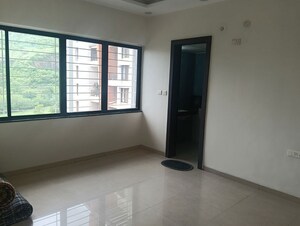 Room in 3 BHK Apartment at Pride Platinum, Baner – for Rent