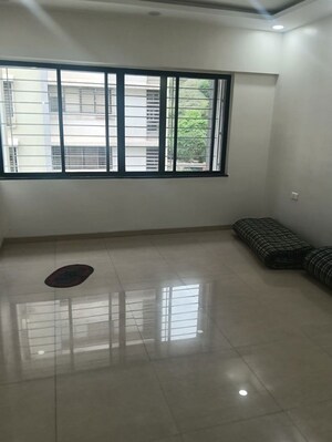 Room in 3 BHK Apartment at Pride Platinum, Baner – for Rent