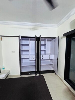 Bedroom in 2 BHK Apartment at Unnathi Woods Phase 1 And 2, Ghodbunder Road – for Rent