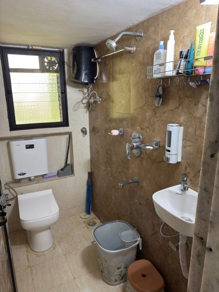 Bathroom, lata-annexe-chs 1 Bedroom 410 Sq.Ft. Apartment In Borivali East Mumbai 10580127