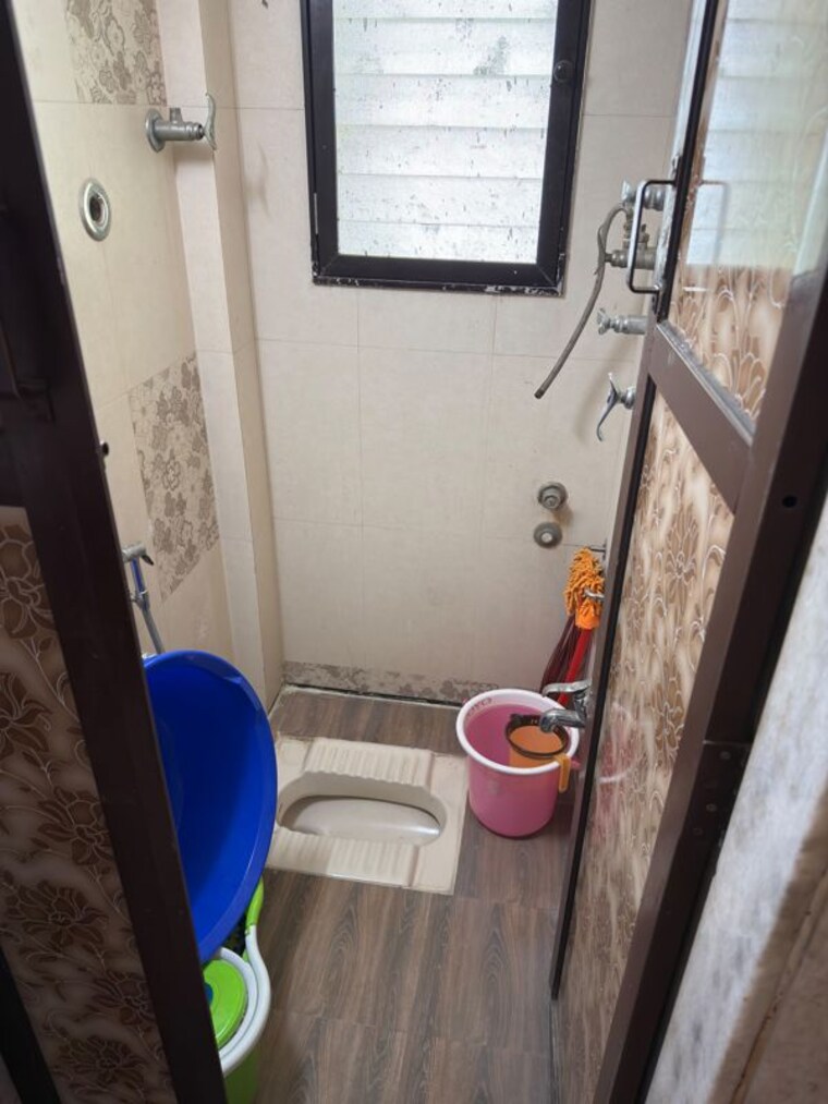 Bathroom, lata-annexe-chs 1 Bedroom 410 Sq.Ft. Apartment In Borivali East Mumbai 10580127