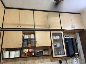 Furnished Amenities in 1 BHK Apartment at Lata Annexe CHS, Borivali East – for Sale