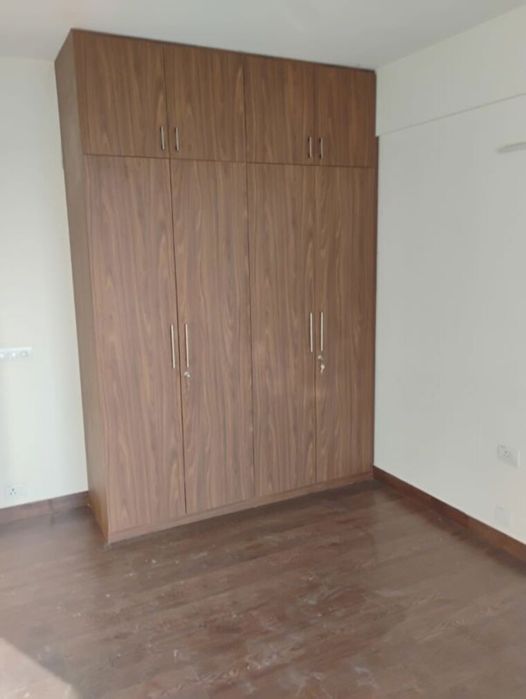 Room, godrej-meridien 3.5 Bedroom 2002 Sq.Ft. Apartment In Sector 106 Gurgaon 10577604