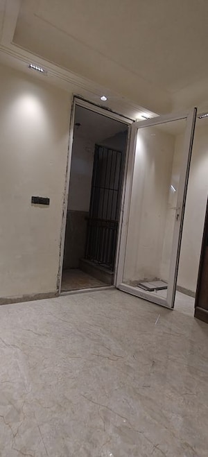 Building Lobby in 3 BHK Builder Floor at Rajpur – for Sale