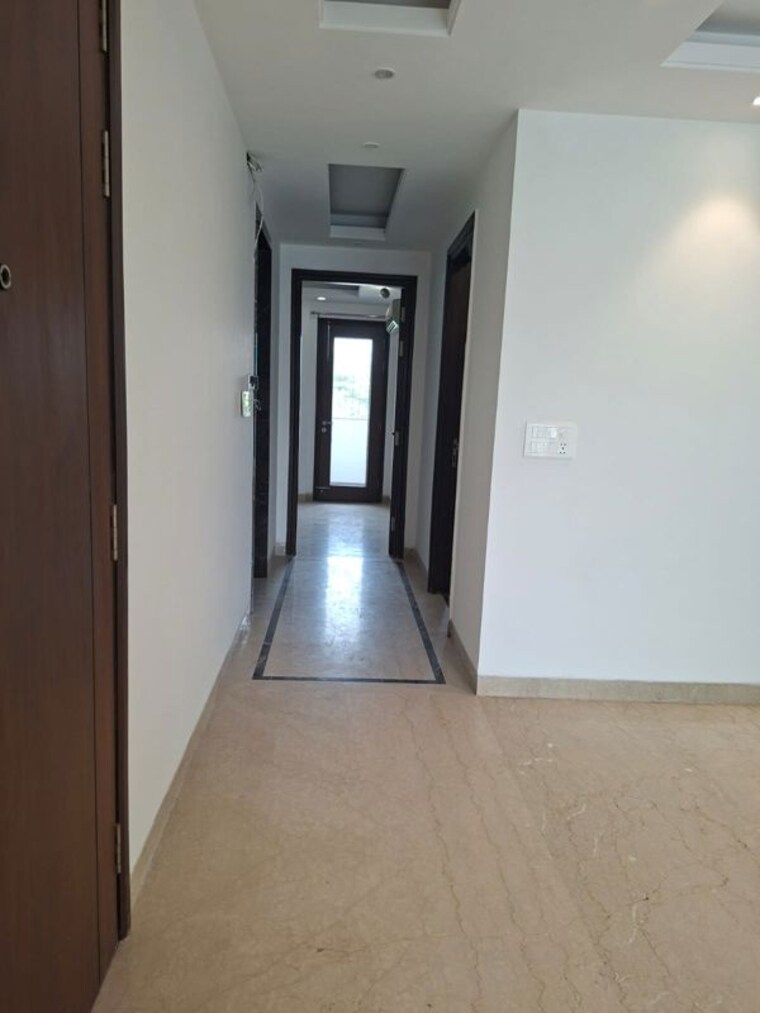 undefined, shivalik colony 3 Bedroom 200 Sq.Yd. Builder Floor In Shivalik Colony Delhi 10580168