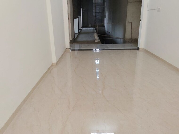 Room, avira-jewellery-hub Commercial Office Space 305 Sq.Ft. In Malad West Mumbai 10580180