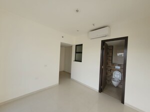 Room in 2 BHK Apartment at Lodha Splendora, Ghodbunder Road – for Rent