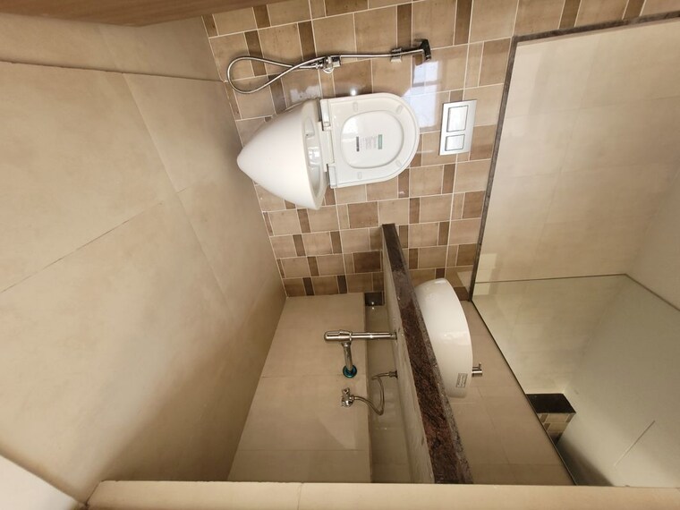 Bathroom, lodha-splendora 2 Bedroom 707 Sq.Ft. Apartment In Ghodbunder Road Thane 10580162