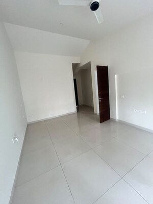 Room in 6 BHK Villa at Purva Coronation Square, Jp Nagar – for Rent