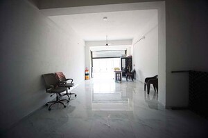 Parking in  Shop at Nana Chiloda – for Sale
