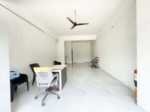 Team Area in  Shop at Nana Chiloda – for Sale