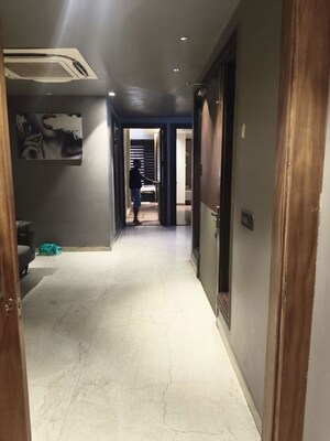 Room in 3 BHK Builder Floor at Greater Kailash I – for Sale