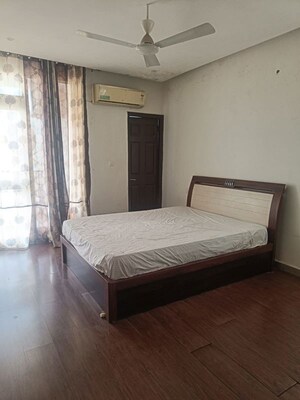 Bedroom in 2 BHK Apartment at Vip Road – for Rent