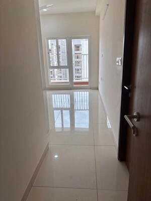 Room in 3.5 BHK Apartment at Meridian Park At The Prestige City, Sarjapur Road – for Rent