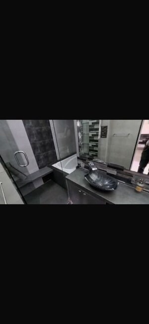 Team Area in 4 BHK Apartment at Farm Manor, Kandivali West – for Rent