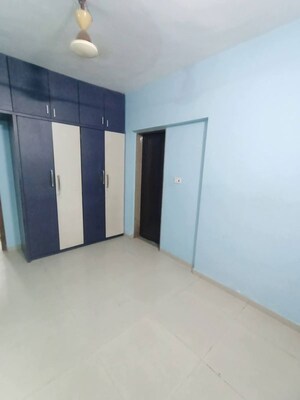 Room in 2 BHK Apartment at Lodha Crown Kolshet, Kolshet Road – for Rent