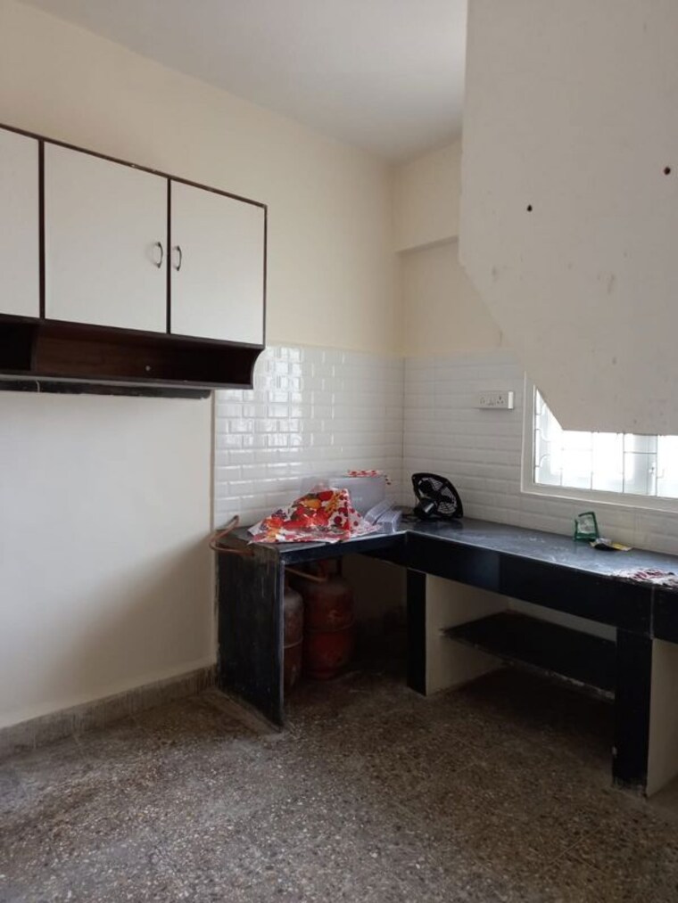 Kitchen, bandra west 1 Bedroom 500 Sq.Ft. Apartment In Bandra West Mumbai 10580257