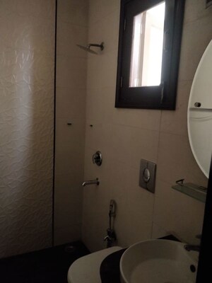 Bathroom in 4 BHK Builder Floor at Safdarjung Enclave – for Rent