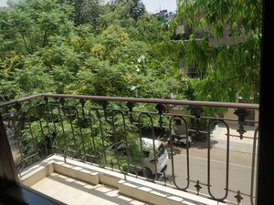 Balcony in 4 BHK Builder Floor at Safdarjung Enclave – for Rent