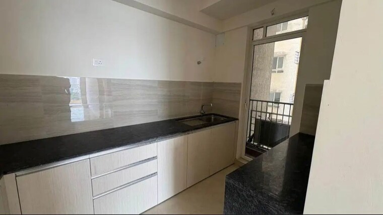 Kitchen, embassy-one-thane 2 Bedroom 855 Sq.Ft. Apartment In Panch Pakhadi Thane 10580259