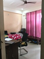 3 BHK + Extra Room 1100 Sq.Ft. Builder Floor in Guru Nanak Enclave