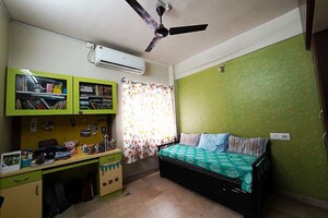 Bedroom in 2 BHK Apartment at Hingne Khurd – for Sale