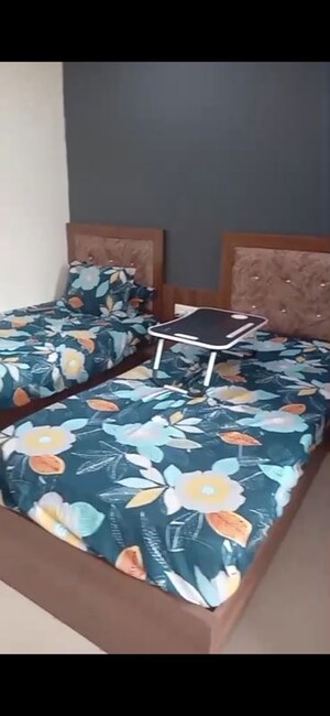 Bedroom in 1 RK Apartment at Sector 47 – for Rent