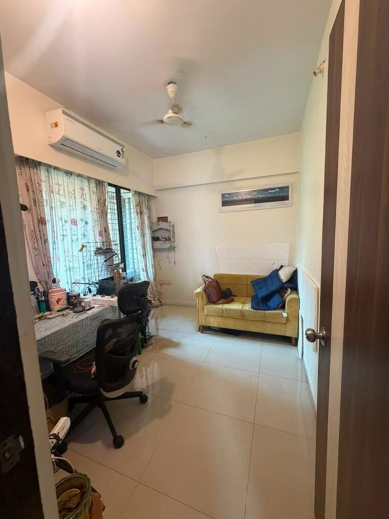 Living Room, arkade-art 3 Bedroom 1475 Sq.Ft. Apartment In Mira Road Thane 10580275