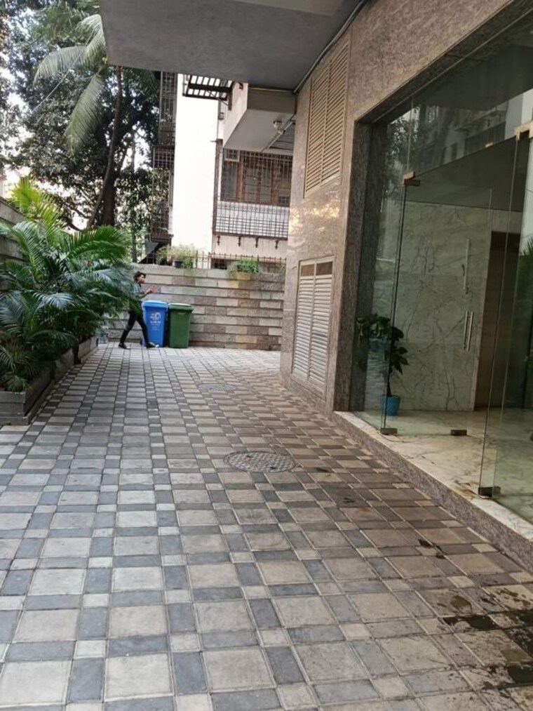 Balcony, notan-chambers Commercial Office Space 2200 Sq.Ft. In Bandra West Mumbai 10580293