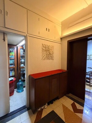 Bedroom in 2 BHK Apartment at Apollo Bunder – for Sale