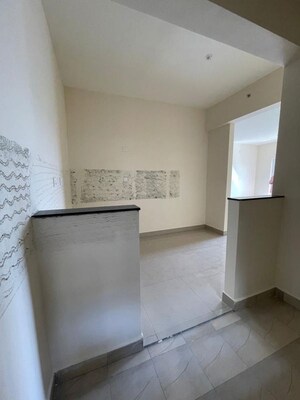 Room in 3 BHK Apartment at TVS Emerald Jardin, Singasandra – for Sale