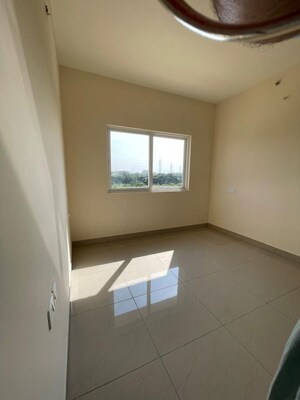 Room in 3 BHK Apartment at TVS Emerald Jardin, Singasandra – for Sale
