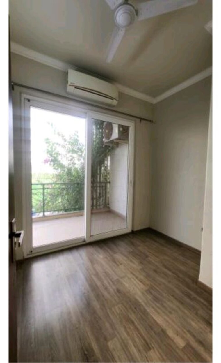 Room, central-park-flower-valley 3 Bedroom 1244 Sq.Ft. Apartment In Sohna Sector 33 Gurgaon 10580315