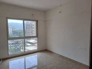 Room in 3 BHK Apartment at Kalpataru Srishti Namaah, Mira Road – for Rent