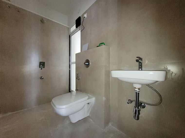 Bathroom, puranik-city-reserva 1 Bedroom 390 Sq.Ft. Apartment In Ghodbunder Road Thane 10580271