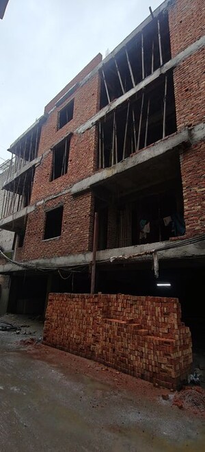 4 BHK Builder Floor For Sale in Chattarpur