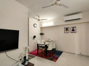 2 BHK Apartment For Rent in Lodha Amara, Kolshet Road
