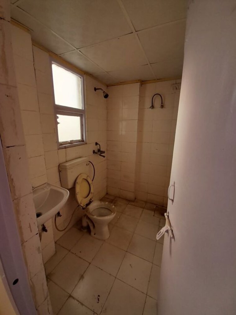 Bathroom, adore-happy-homes-grand 2 Bedroom 499 Sq.Ft. Apartment In Sector 85 Faridabad 10580364
