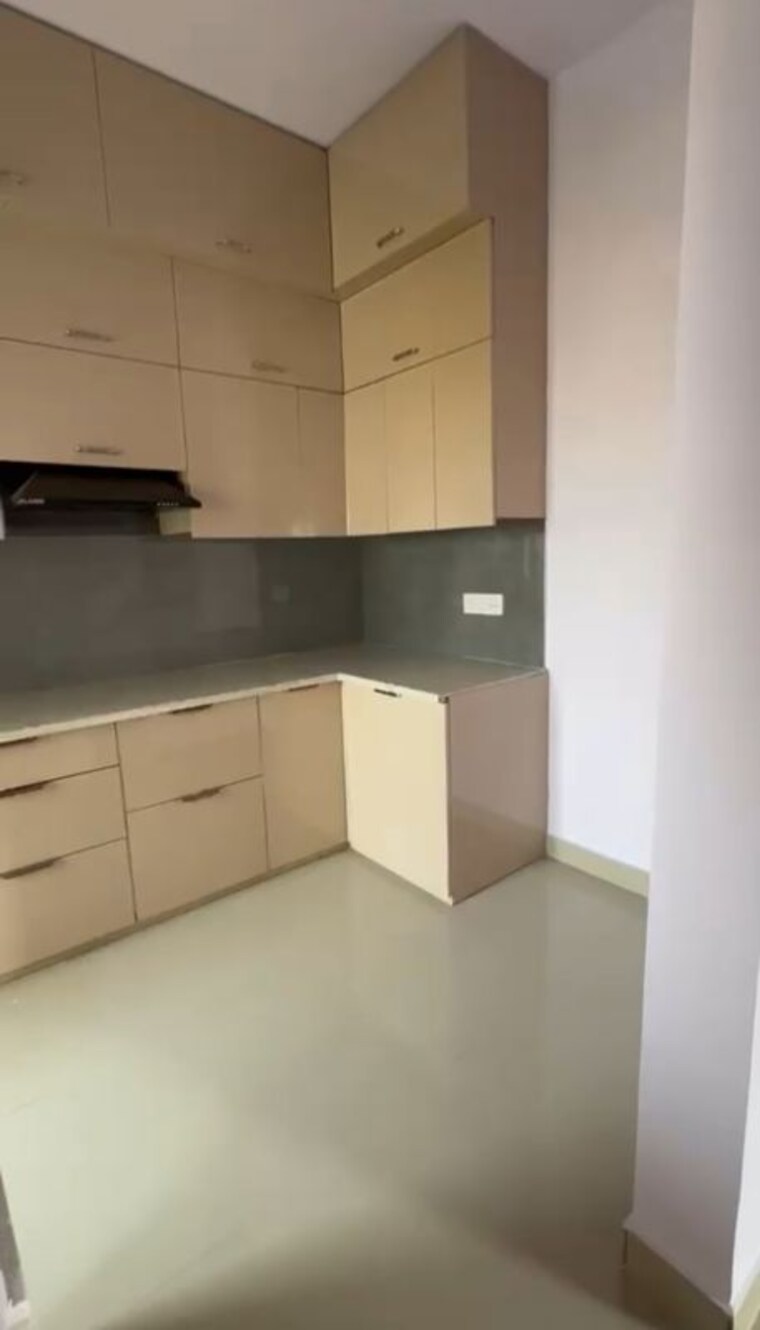 Kitchen, central-park-flower-valley-aqua-front-towers 3 Bedroom 1789 Sq.Ft. Apartment In Sohna Sector 33 Gurgaon 10580365