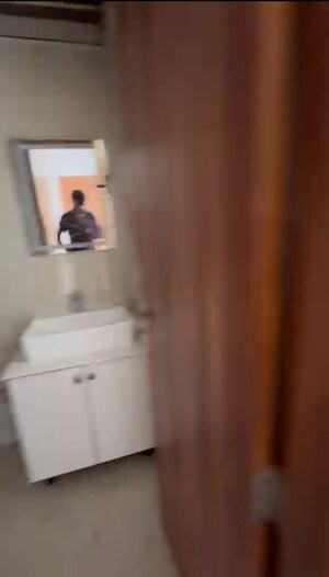 Bathroom in 3 BHK Apartment at Central Park Flower Valley Aqua Front Towers, Sohna Sector 33 – for Rent
