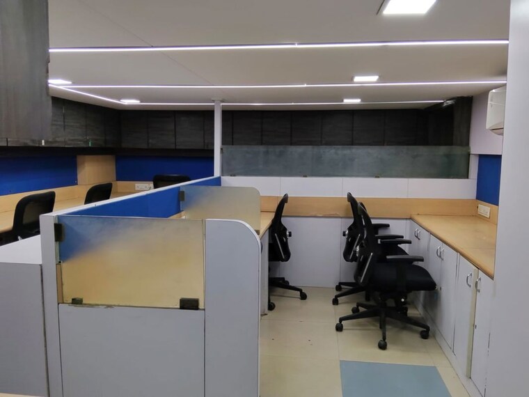 Team Area, shree-kamdhenu-estate Commercial Office Space 1000 Sq.Ft. In Malad West Mumbai 10580389